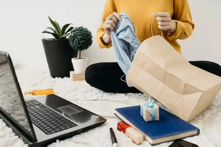 Tips Menghindari Gaya Hidup Konsumtif di Kantor: Panduan Praktis